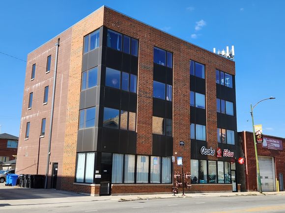 2612 S Halsted Street Unit 4 Chicago, IL Condo Active - Photo 1 of 14. Opens carousel modal