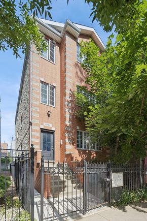1064 N Marshfield Avenue Unit 2 Chicago, IL Apartment Active - Photo 1 of 14. Opens carousel modal