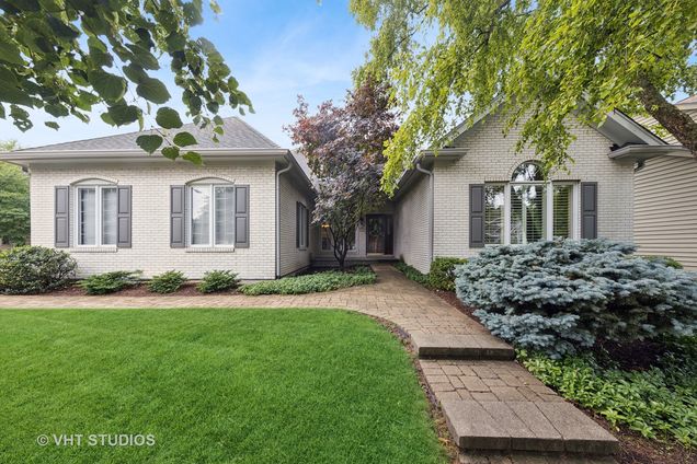 1384 Cranbrook Circle Aurora, IL House Active - Photo 1 of 43. Opens carousel modal