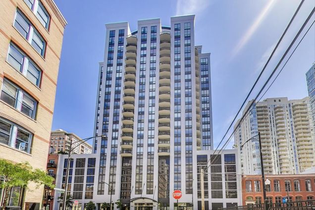 435 W Erie Street Unit 1708