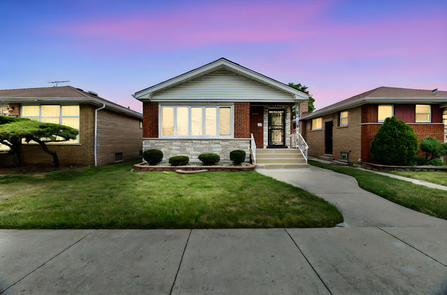 10722 S Union Avenue Chicago, IL House Contingent - Photo 1 of 36. Opens carousel modal