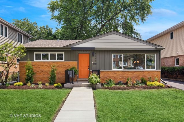 8343 N Oketo Avenue Niles, IL House Active - Photo 1 of 32. Opens carousel modal