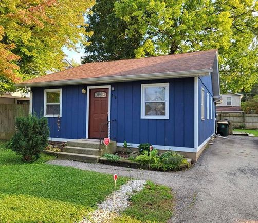 115 Elm Avenue Mundelein, IL House Active - Photo 1 of 11. Opens carousel modal