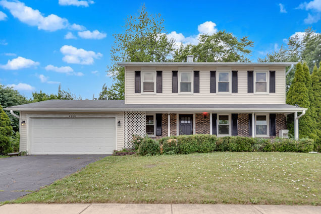 4000 Huntington Boulevard Hoffman Estates, IL House Active - Photo 1 of 20. Opens carousel modal