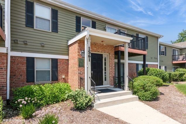 1561 Raymond Drive Unit 103