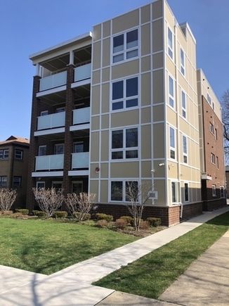515 Summit Avenue Unit A Park Ridge, IL Apartment Active - Photo 1 of 18. Opens carousel modal
