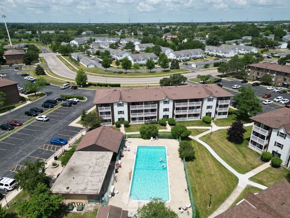 185 Gregory Street Unit 10 Aurora, IL Condo Active - Photo 1 of 18. Opens carousel modal