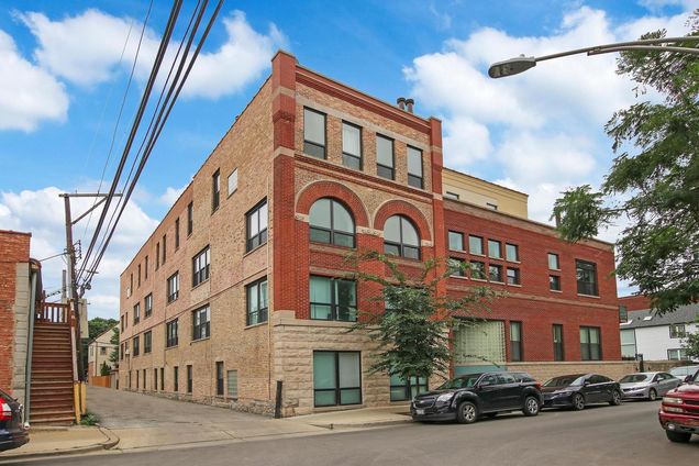 2343 N Greenview Avenue Unit 108 Chicago, IL Condo Active - Photo 1 of 14. Opens carousel modal