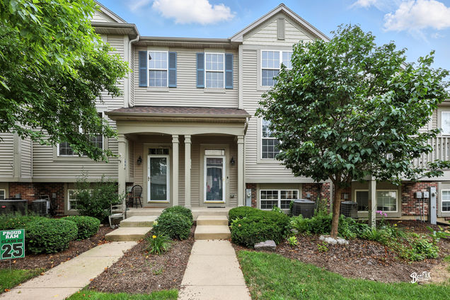 751 Cherry Creek Drive Unit 751 Grayslake, IL House Active - Photo 1 of 17. Opens carousel modal