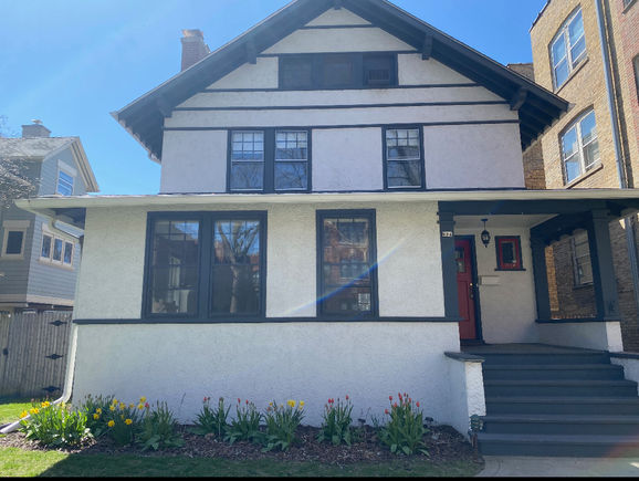 934 Michigan Avenue Evanston, IL House Active - Photo 1 of 16. Opens carousel modal