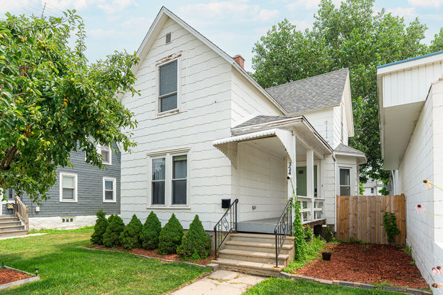 324 N 6th Street
