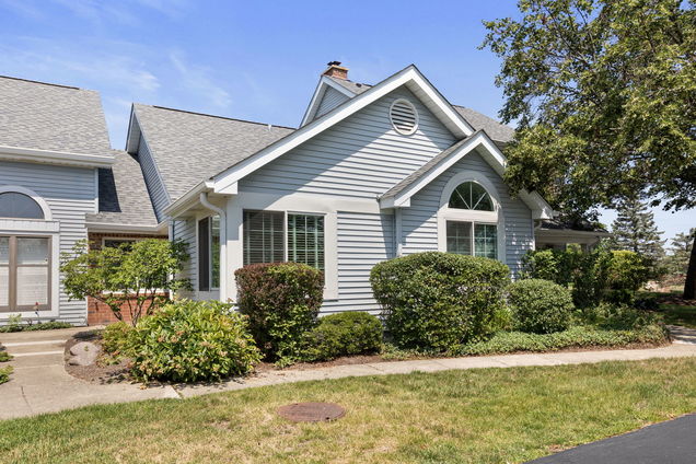 2 Warwick Lane