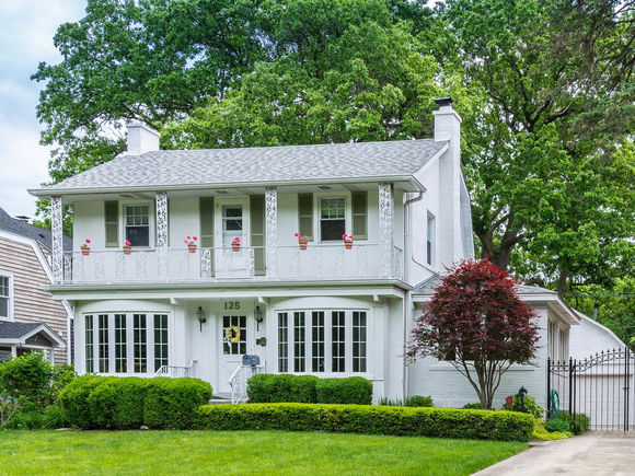 125 Thatcher Avenue
