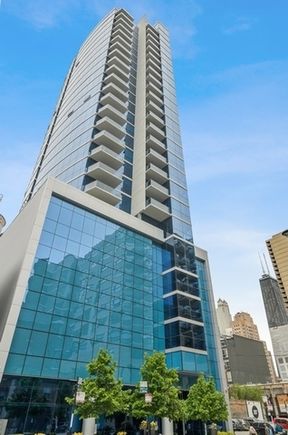 110 W Superior Street Unit 2301