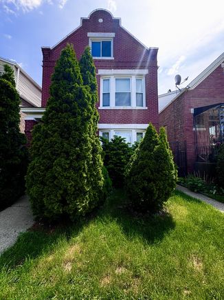 4417 S Campbell Avenue Chicago, IL Multifamily Active - Photo 1 of 33. Opens carousel modal