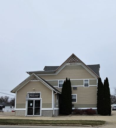 400 N Main Street Unit B Princeton, IL Apartment Active - Photo 1 of 9. Opens carousel modal