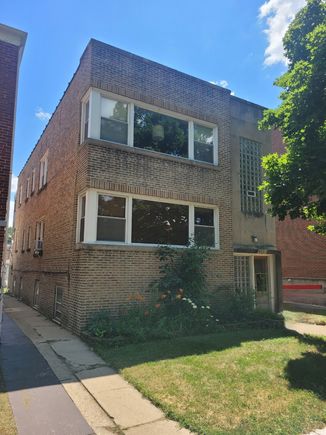 2521 W Farragut Avenue Chicago, IL Multifamily Active - Photo 1 of 9. Opens carousel modal