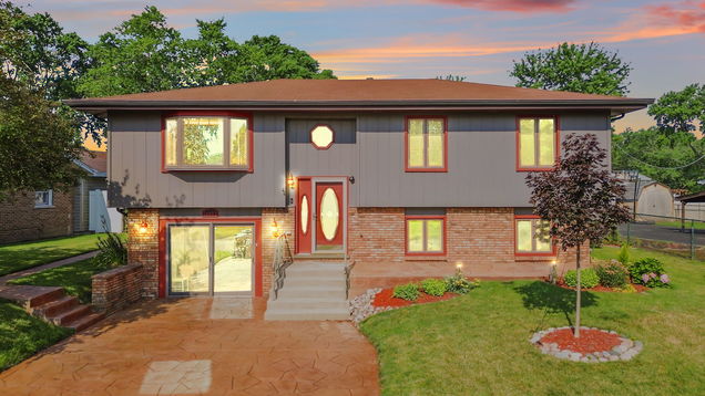 16052 Debra Drive Oak Forest, IL House Active - Photo 1 of 64. Opens carousel modal