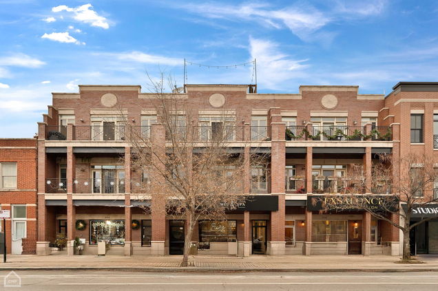 2154 W Roscoe Street Unit 2 Chicago, IL Condo Active - Photo 1 of 30. Opens carousel modal