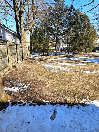 1 Burtis Avenue Highland Park, IL Plot of land Active - Photo 1 of 3. Opens carousel modal