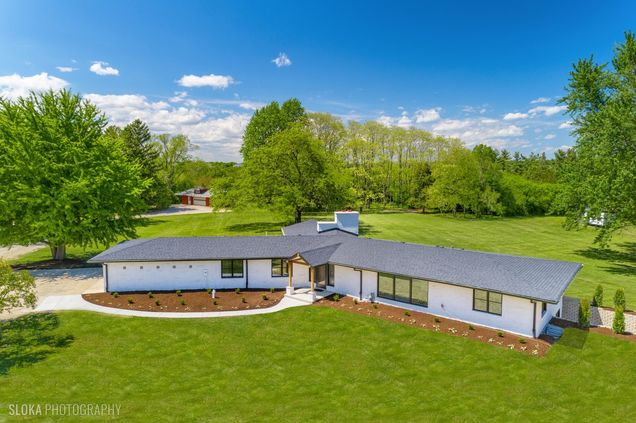 23489 N Old Barrington Road