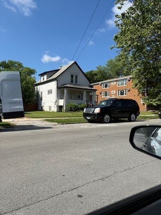 24 E 137th Street