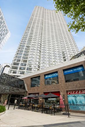 405 N Wabash Avenue Unit 1914 Chicago, IL Condo Active - Photo 1 of 15. Opens carousel modal