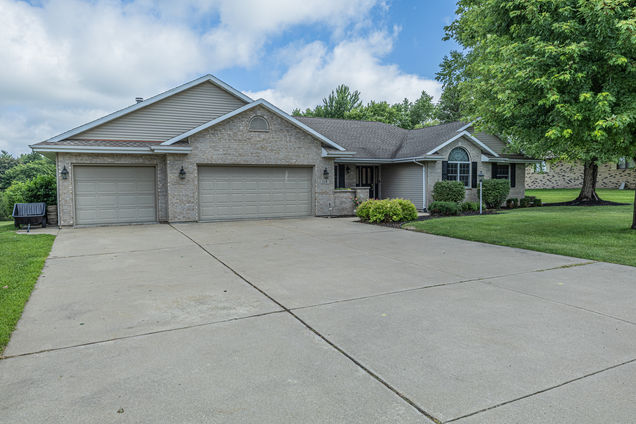 118 N Prairie Drive
