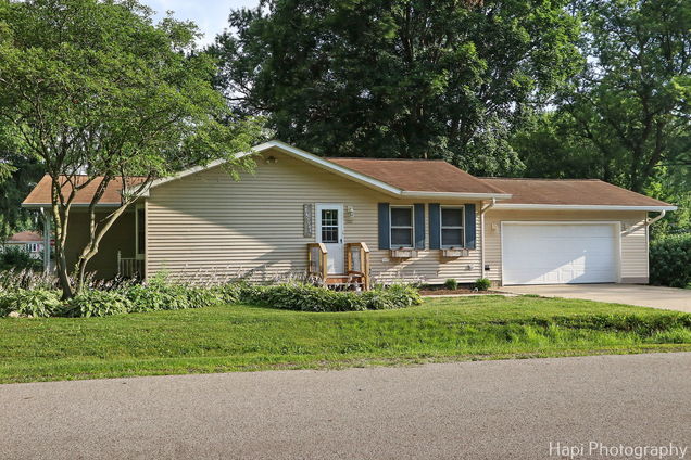 7101 Hiawatha Drive