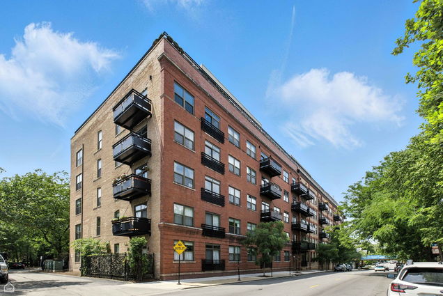 1735 W Diversey Parkway Unit 505 Chicago, IL Condo Active - Photo 1 of 18. Opens carousel modal