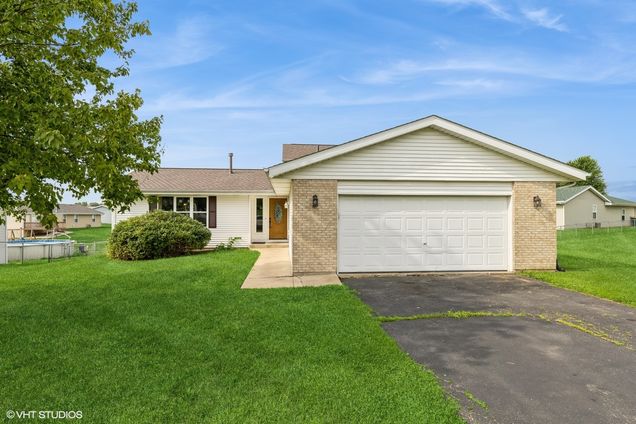 956 Night Owl Lane Roscoe, IL House Active - Photo 1 of 23. Opens carousel modal