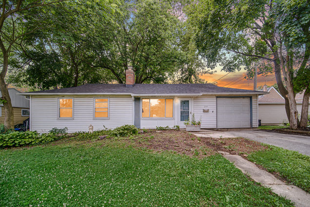 234 N Knollwood Drive