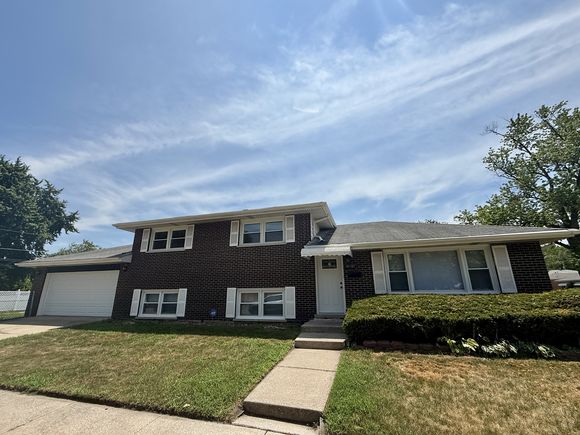 14101 S Saginaw Avenue