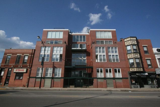 1705 N Clybourn Avenue Unit H Chicago, IL Condo Active - Photo 1 of 11. Opens carousel modal