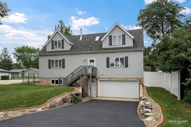 1720 Grandview Drive