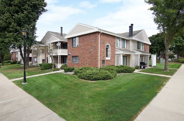 1527 Westminster Drive Unit 103 Naperville, IL Apartment Active - Photo 1 of 53. Opens carousel modal