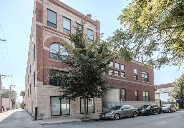 2343 N Greenview Avenue Unit 110 Chicago, IL Condo Active - Photo 1 of 13. Opens carousel modal