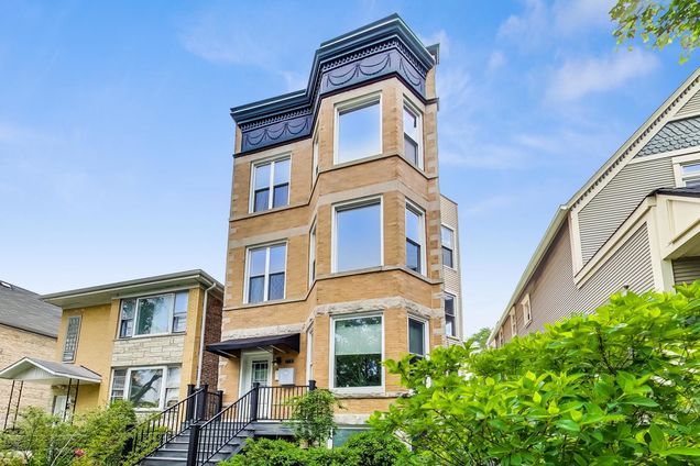 2733 N Mozart Street Unit 3 Chicago, IL Apartment Active - Photo 1 of 12. Opens carousel modal