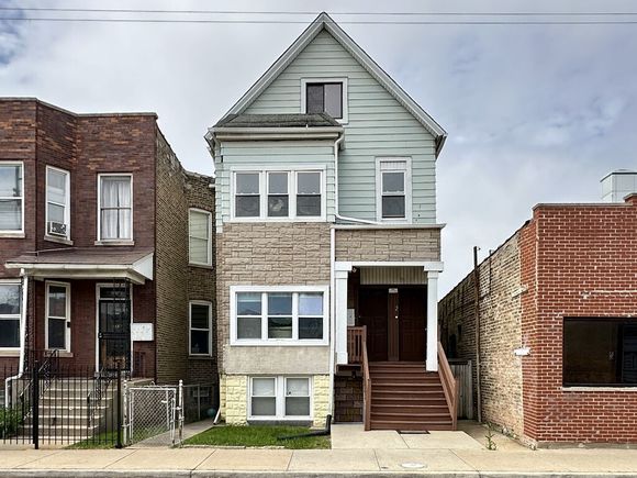 3532 N Elston Avenue Unit 3 Chicago, IL Condo Active - Photo 1 of 20. Opens carousel modal