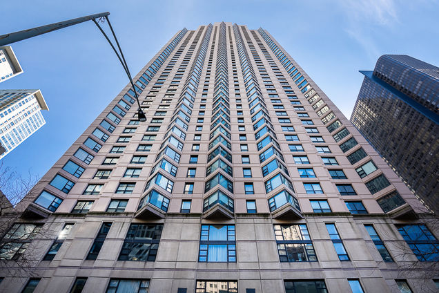 401 E Ontario Street Unit 2804 Chicago, IL Condo Active - Photo 1 of 26. Opens carousel modal
