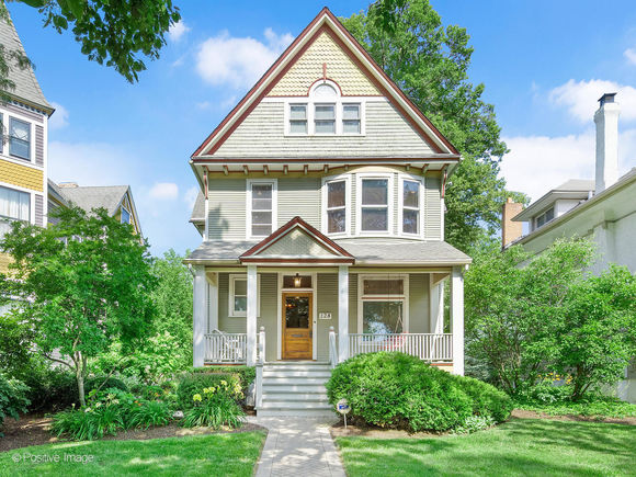 128 Wesley Avenue