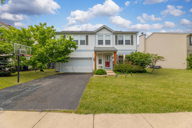 1715 Ivy Lane