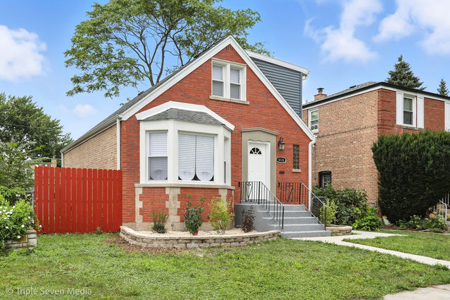 8126 S Wentworth Avenue Chicago, IL House Active - Photo 1 of 30. Opens carousel modal