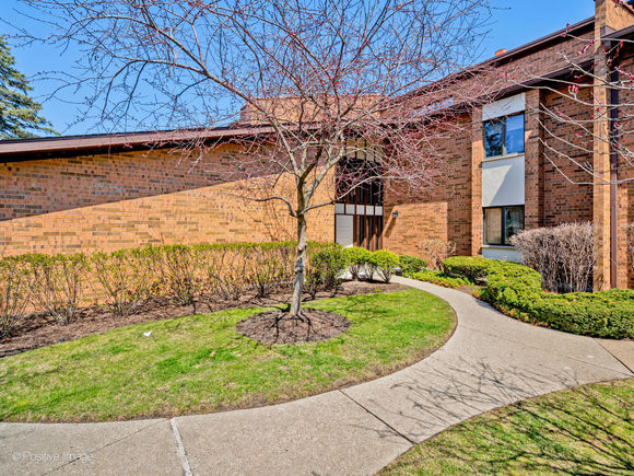 1039 Deerfield Place Unit 1039