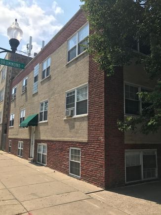 5205 W Drummond Place Unit 1
