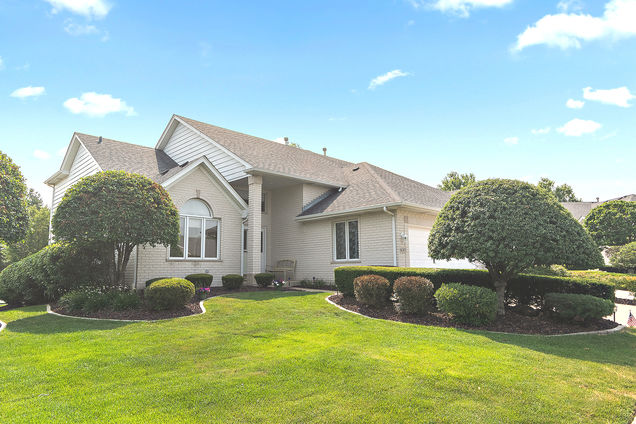 16313 Bob White Circle Orland Park, IL Townhouse Active - Photo 1 of 49. Opens carousel modal