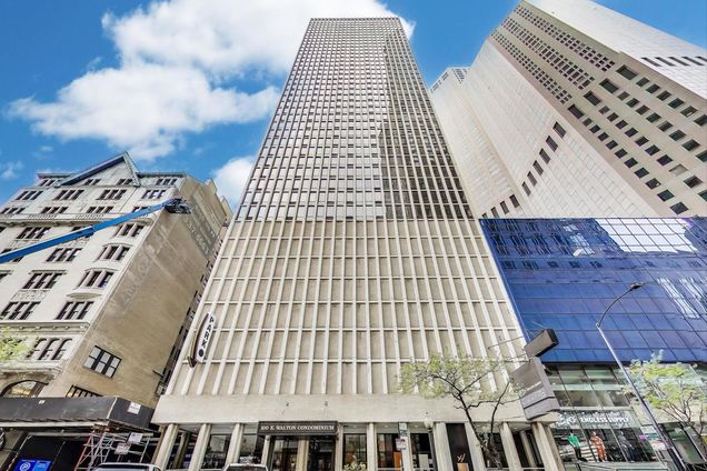 100 E Walton Street Unit 38D