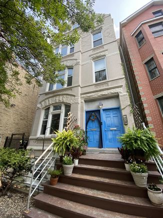 1409 W Superior Street Unit 2F