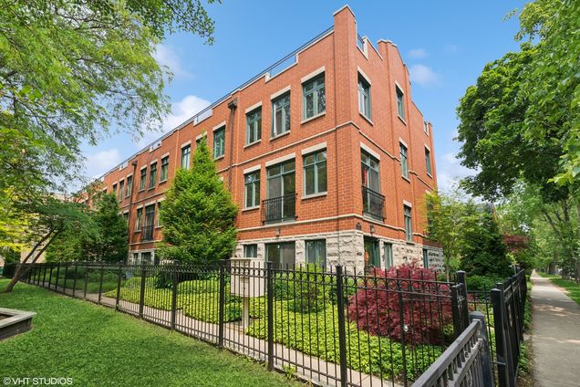 5414 S Greenwood Avenue Unit 2 Chicago, IL Townhouse Active - Photo 1 of 28. Opens carousel modal