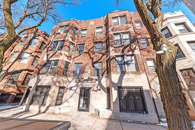 3727 N Pine Grove Avenue Unit 209 Chicago, IL Apartment Active - Photo 1 of 8. Opens carousel modal